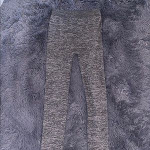 Grey stretchy Xersion leggings